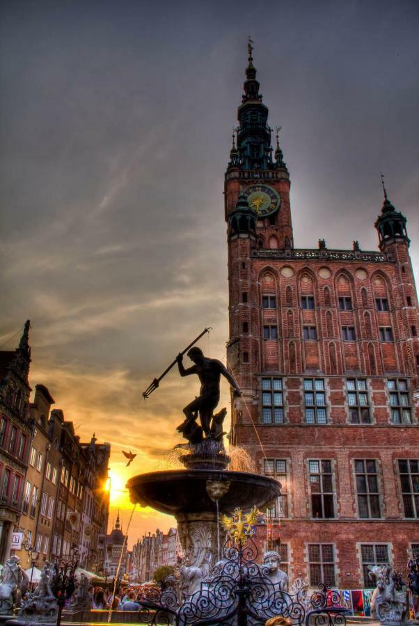 3-Rooms Apartment With Balcony By The Oldtown Gdańsk Kültér fotó