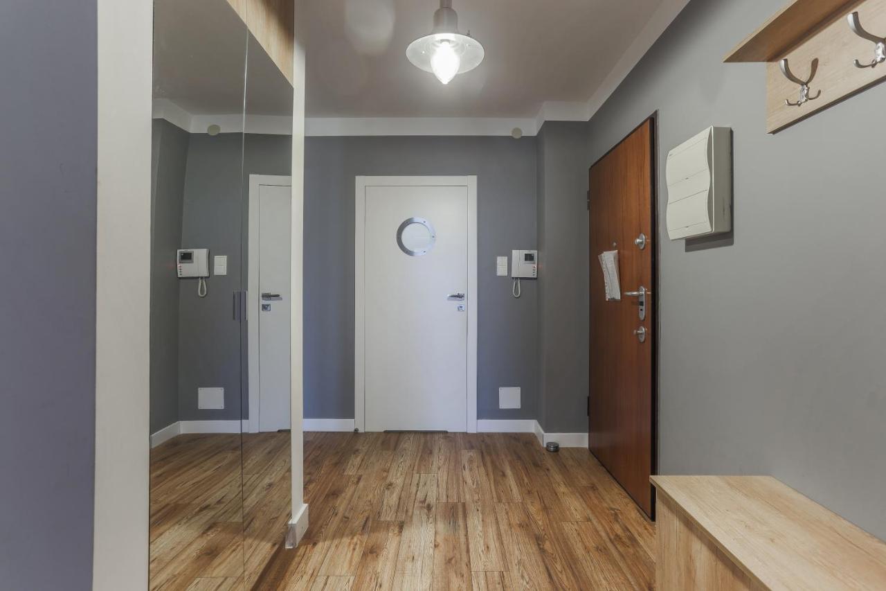 3-Rooms Apartment With Balcony By The Oldtown Gdańsk Kültér fotó